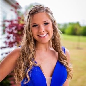 Meet your Posher, Brooke